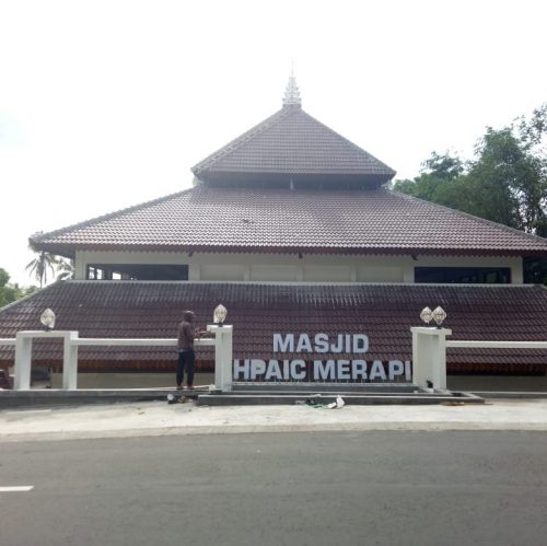 Ingin ke Masjid HPAIC Merapi di Yogyakarta?